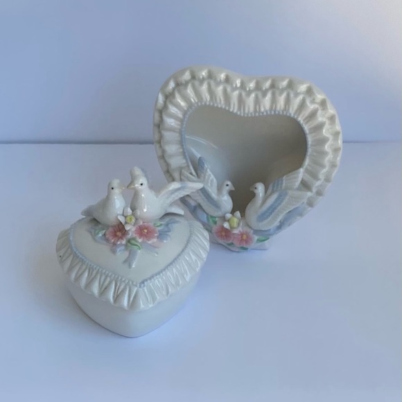 Set - Jewelry box and decor - Picture 2 of 3